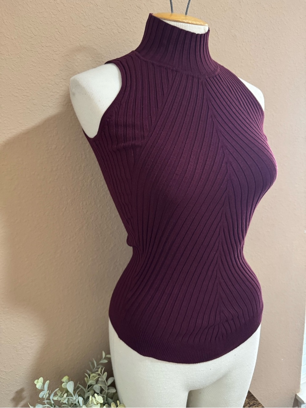 INC International Concepts Plum Ribbed Sleeveless Mock Neck Top